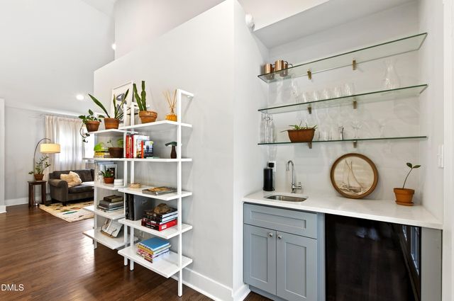 705 Chatham Lane, Raleigh, NC 27610