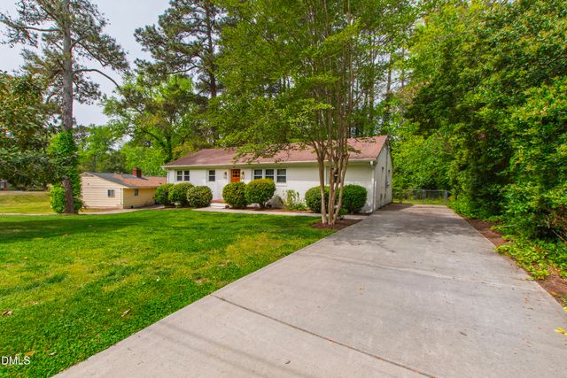 705 Chatham Lane, Raleigh, NC 27610