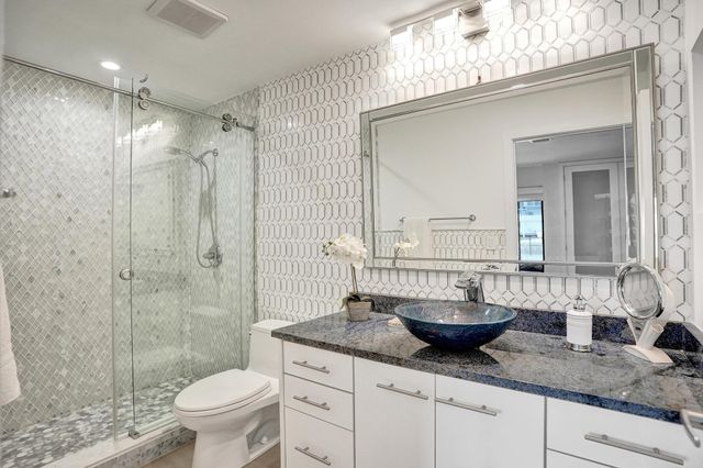 15 Port Side Drive 15, Fort Lauderdale, FL 33316