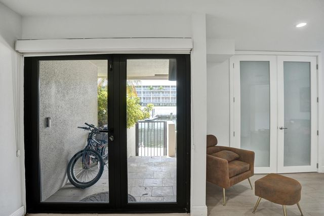 15 Port Side Drive 15, Fort Lauderdale, FL 33316