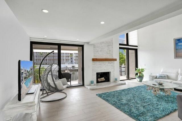 15 Port Side Drive 15, Fort Lauderdale, FL 33316
