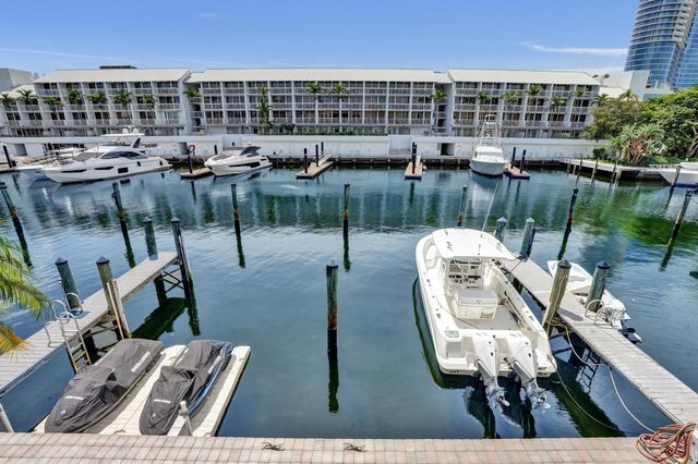 15 Port Side Drive 15, Fort Lauderdale, FL 33316