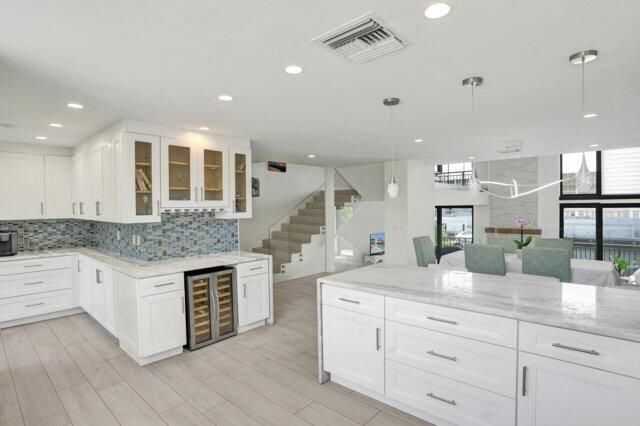 15 Port Side Drive 15, Fort Lauderdale, FL 33316