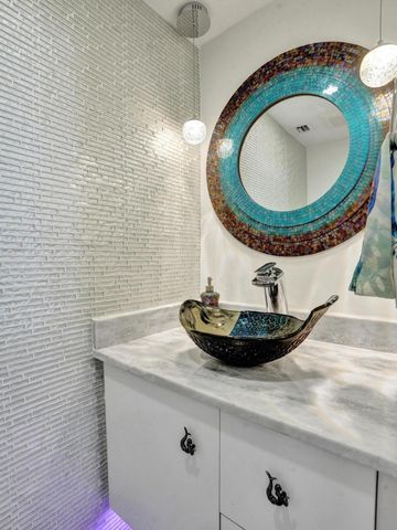 15 Port Side Drive 15, Fort Lauderdale, FL 33316