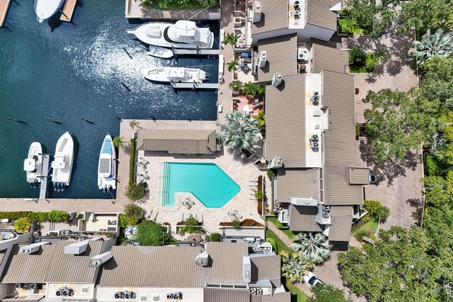 15 Port Side Drive 15, Fort Lauderdale, FL 33316