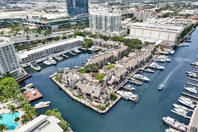 15 Port Side Drive 15, Fort Lauderdale, FL 33316