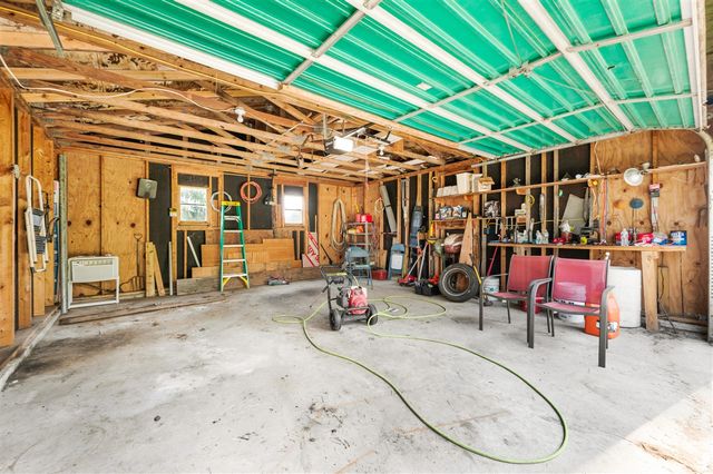 7873 River Rd, Evart, MI 49631