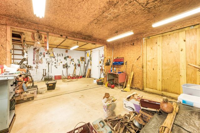 7873 River Rd, Evart, MI 49631