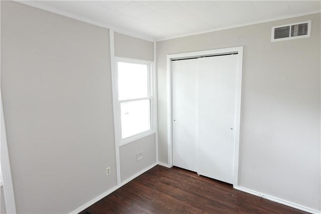 801 NE 46th Street, Kansas City, MO 64116