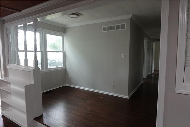 801 NE 46th Street, Kansas City, MO 64116