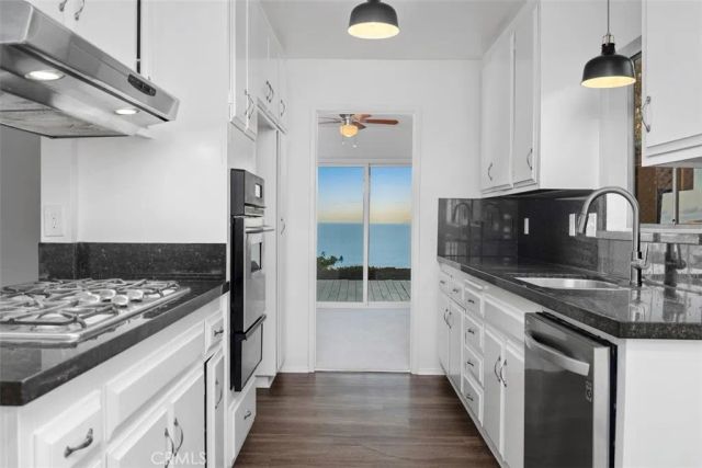 3059 Bern Drive, Laguna Beach, CA 92651
