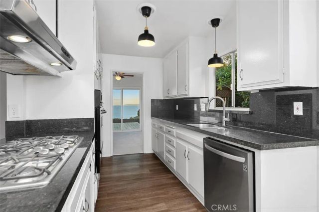 3059 Bern Drive, Laguna Beach, CA 92651