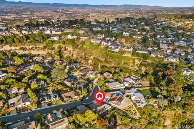 3059 Bern Drive, Laguna Beach, CA 92651