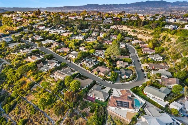 3059 Bern Drive, Laguna Beach, CA 92651