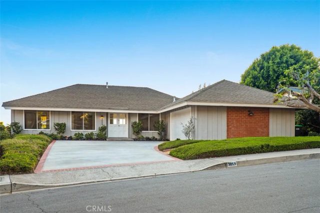 3059 Bern Drive, Laguna Beach, CA 92651