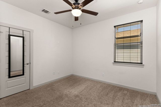 120 new hampton, San Marcos, TX 78666