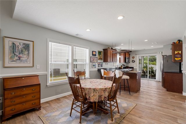 1386 Romany Court, Boiling Springs, SC 29316