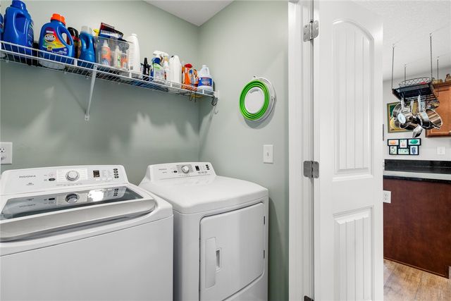 1386 Romany Court, Boiling Springs, SC 29316