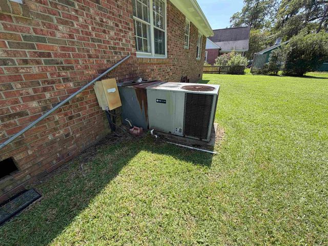 1003 Lakeside Dr., Conway, SC 29526