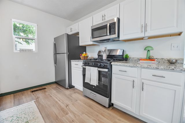 1309 E Charleston Dr, Park City, KS 67219