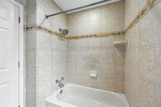 3529 Alexandria Drive, Arlington, TX 76015