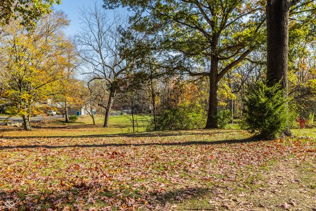 9215 Kerwood Drive, Indianapolis, IN 46240