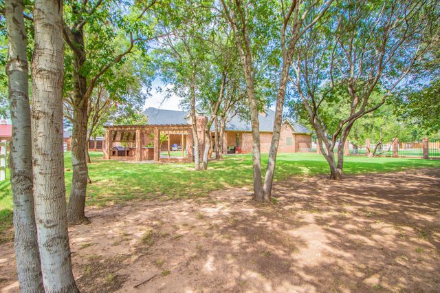 5204 County Rd 1440, Lubbock, TX 79407