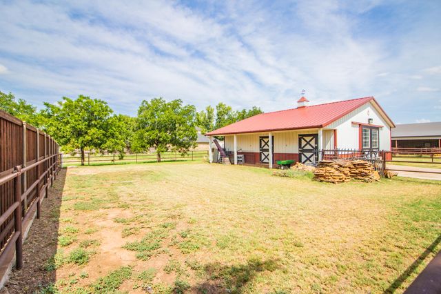 5204 County Rd 1440, Lubbock, TX 79407