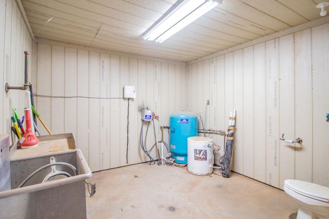 5204 County Rd 1440, Lubbock, TX 79407