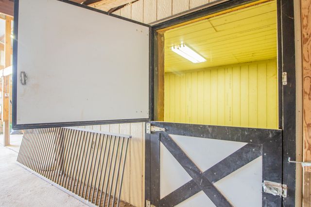 5204 County Rd 1440, Lubbock, TX 79407