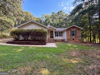 103 Saddlebrook Court, Lagrange, GA 30240