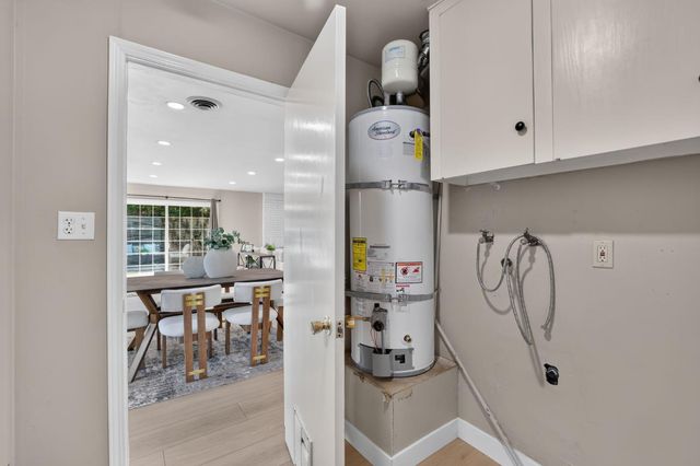 4864 Papaya Dr, Fair Oaks, CA 95628
