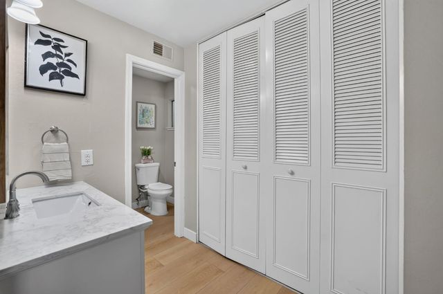 4864 Papaya Dr, Fair Oaks, CA 95628