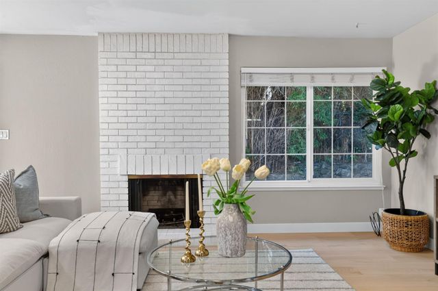 4864 Papaya Dr, Fair Oaks, CA 95628