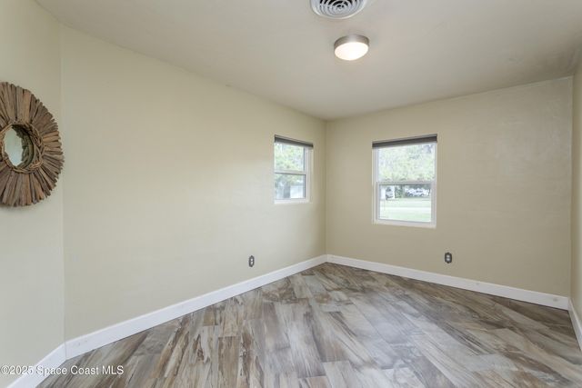 33 W Melbourne Avenue, Melbourne, FL 32901