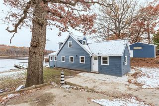 542 Oak Dale Drive, Chelsea, MI 48118