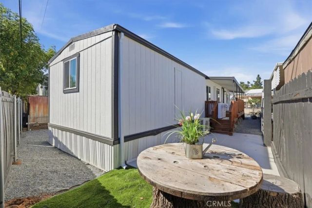 751 E Bradley 25, El Cajon, CA 92021