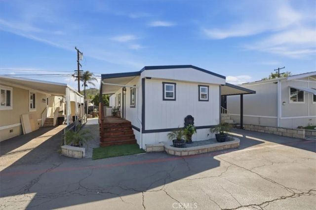 751 E Bradley 25, El Cajon, CA 92021