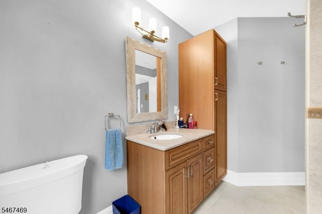 172 Pine Brook Rd, Montville Twp., NJ 07045