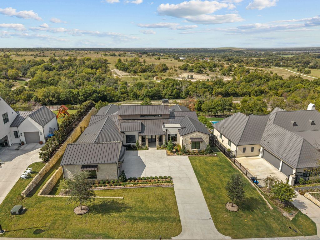4516 Chablis Drive, Fort Worth, TX 76126 — photo 3
