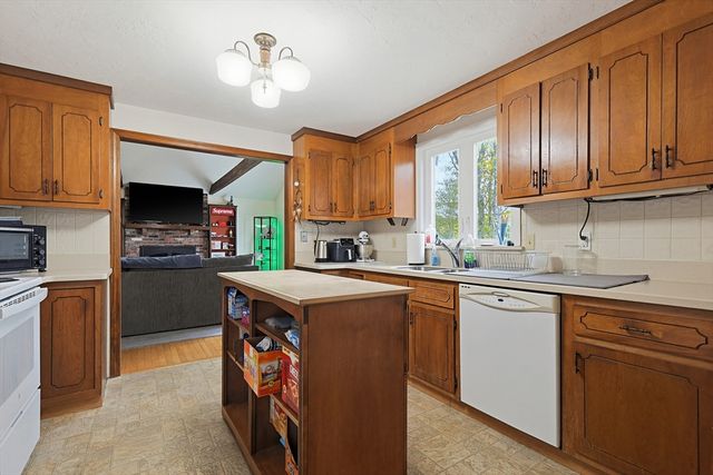 125 Sullivan Road, Yarmouth, MA 02673