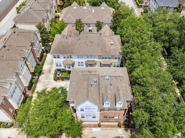 2246 Bancroft Street, Houston, TX 77027