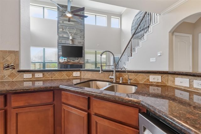 2047 Brodie Lane, Conroe, TX 77301