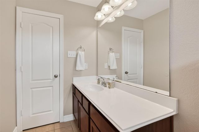 2047 Brodie Lane, Conroe, TX 77301