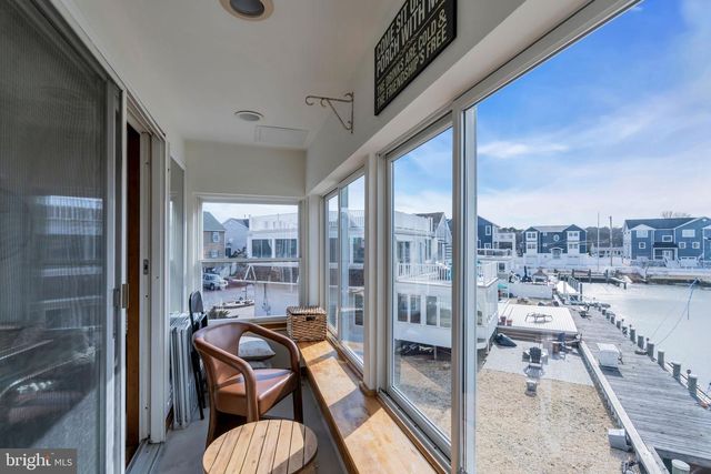 1205 NIIHAU DR, Forked River, NJ 08731