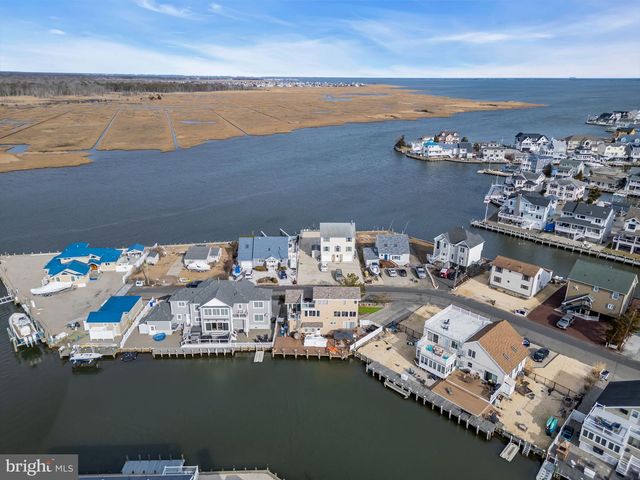 1205 NIIHAU DR, Forked River, NJ 08731