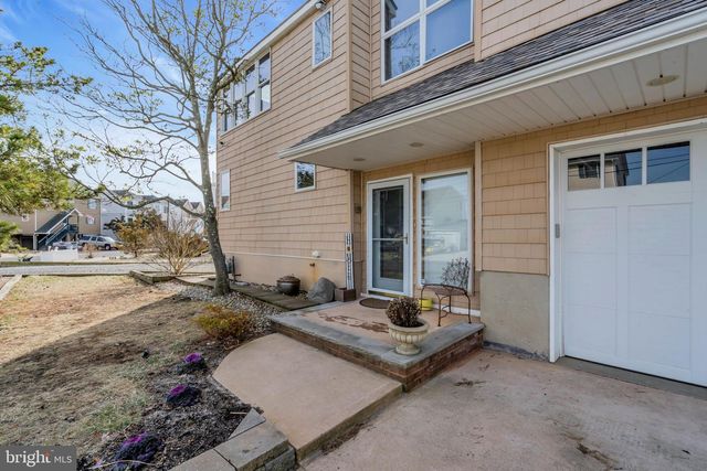 1205 NIIHAU DR, Forked River, NJ 08731