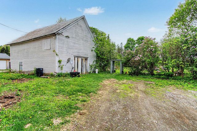 498 Montgomery Road, Berkshire, VT 05447