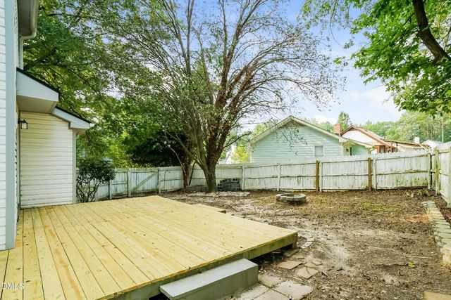 3636 Meadow Creek Lane, Raleigh, NC 27616