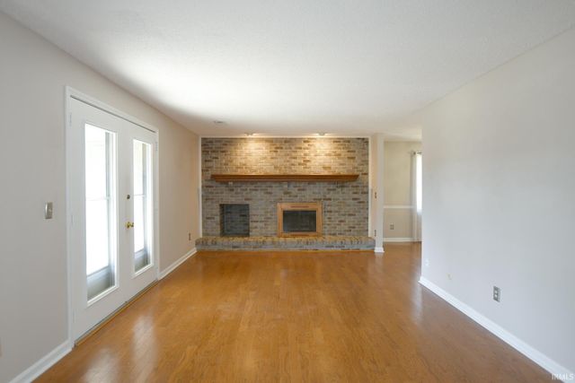 6628 Newburgh Road, Evansville, IN 47715